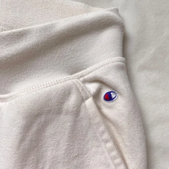 Notre Dame cream shamrock drawstring Champion sweatpants - Picture 5 of 7